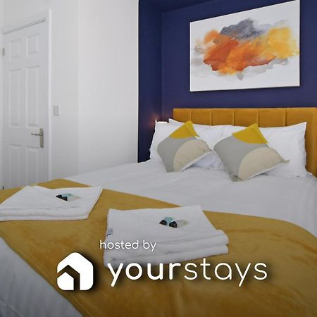 Sapphire Apartments By Yourstays - Luxury 2 Bedroom Apartments In كرو المظهر الخارجي الصورة